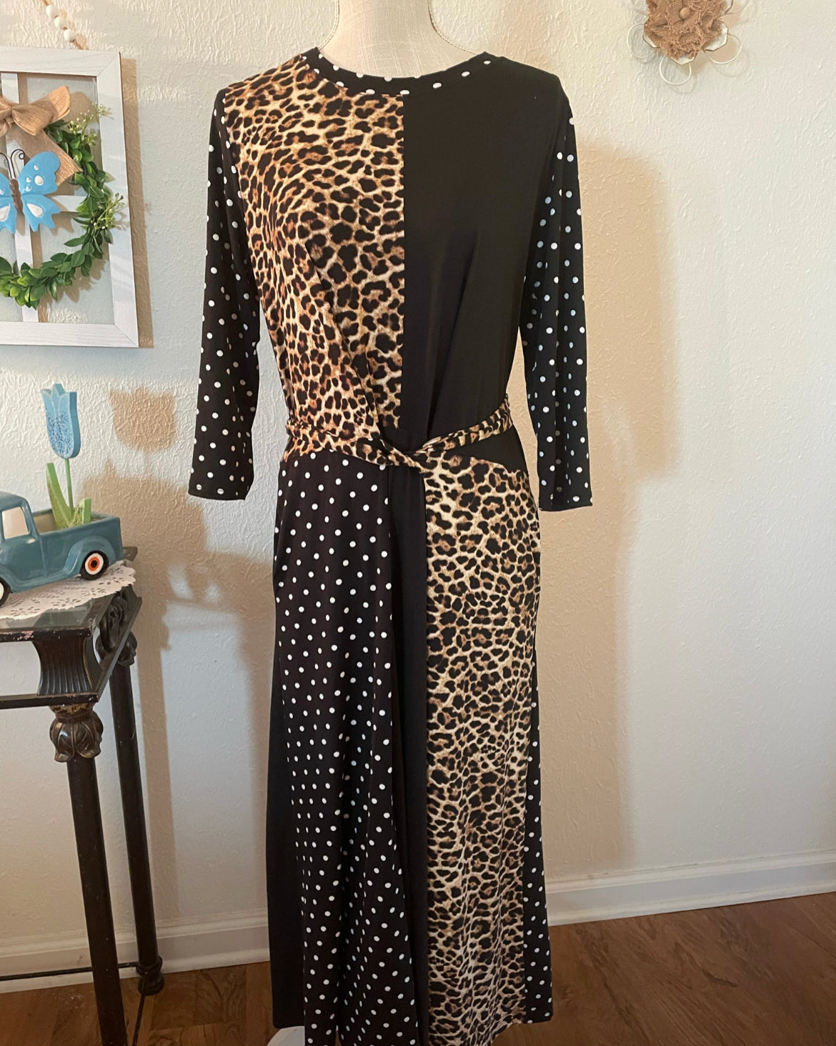 LEOPARD AND POLKA DOT MIDI-DRESS