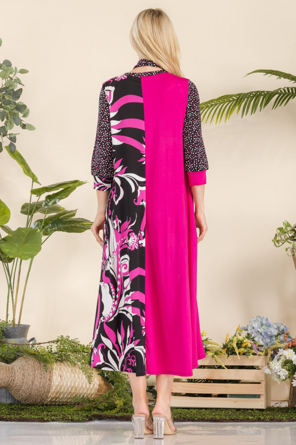 TENT DRESS WITH FLORAL CONTRAST AND TIE