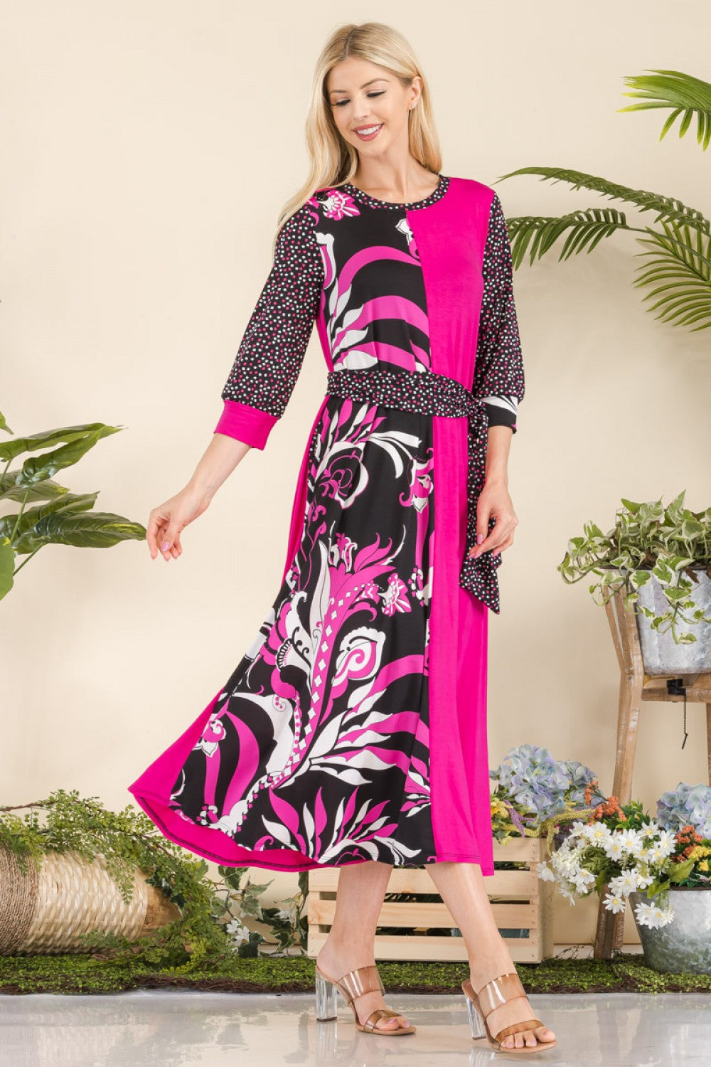 TENT DRESS WITH FLORAL CONTRAST AND TIE
