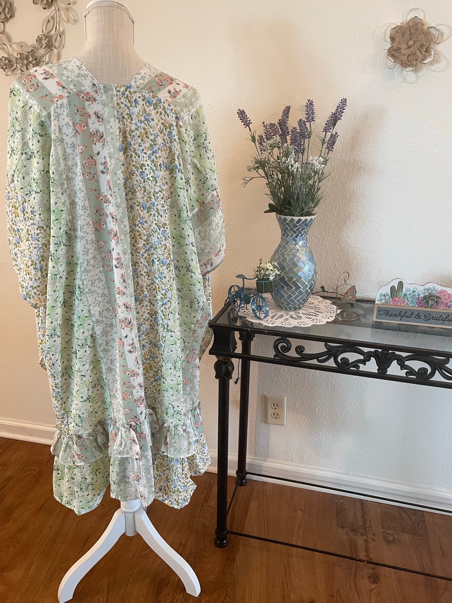 MINT FLORAL PRINT KIMONO