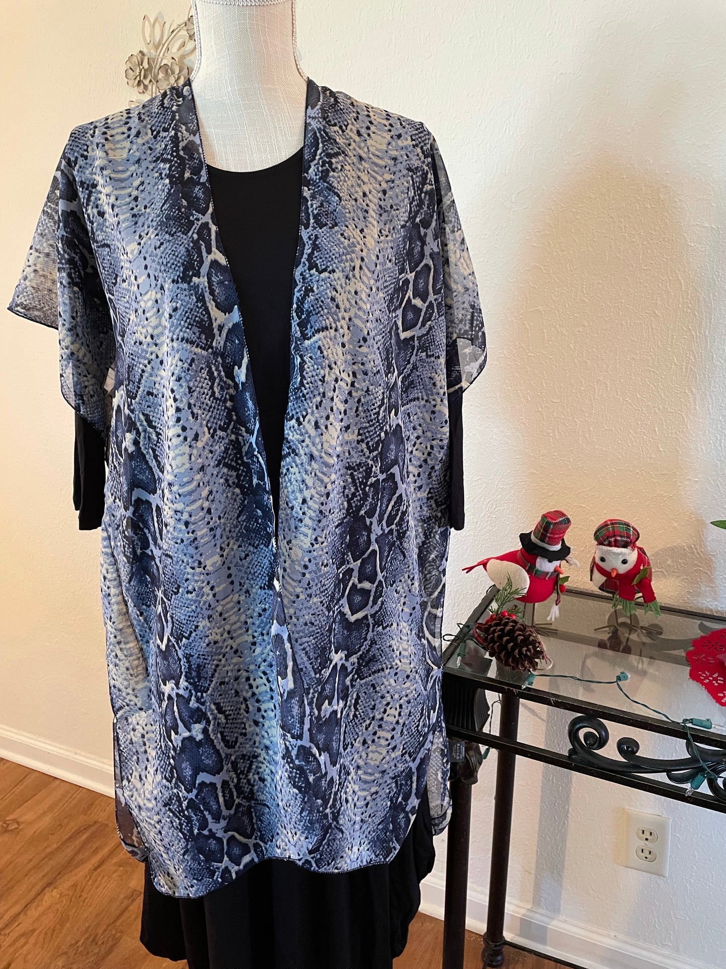Snakeskin print kimono