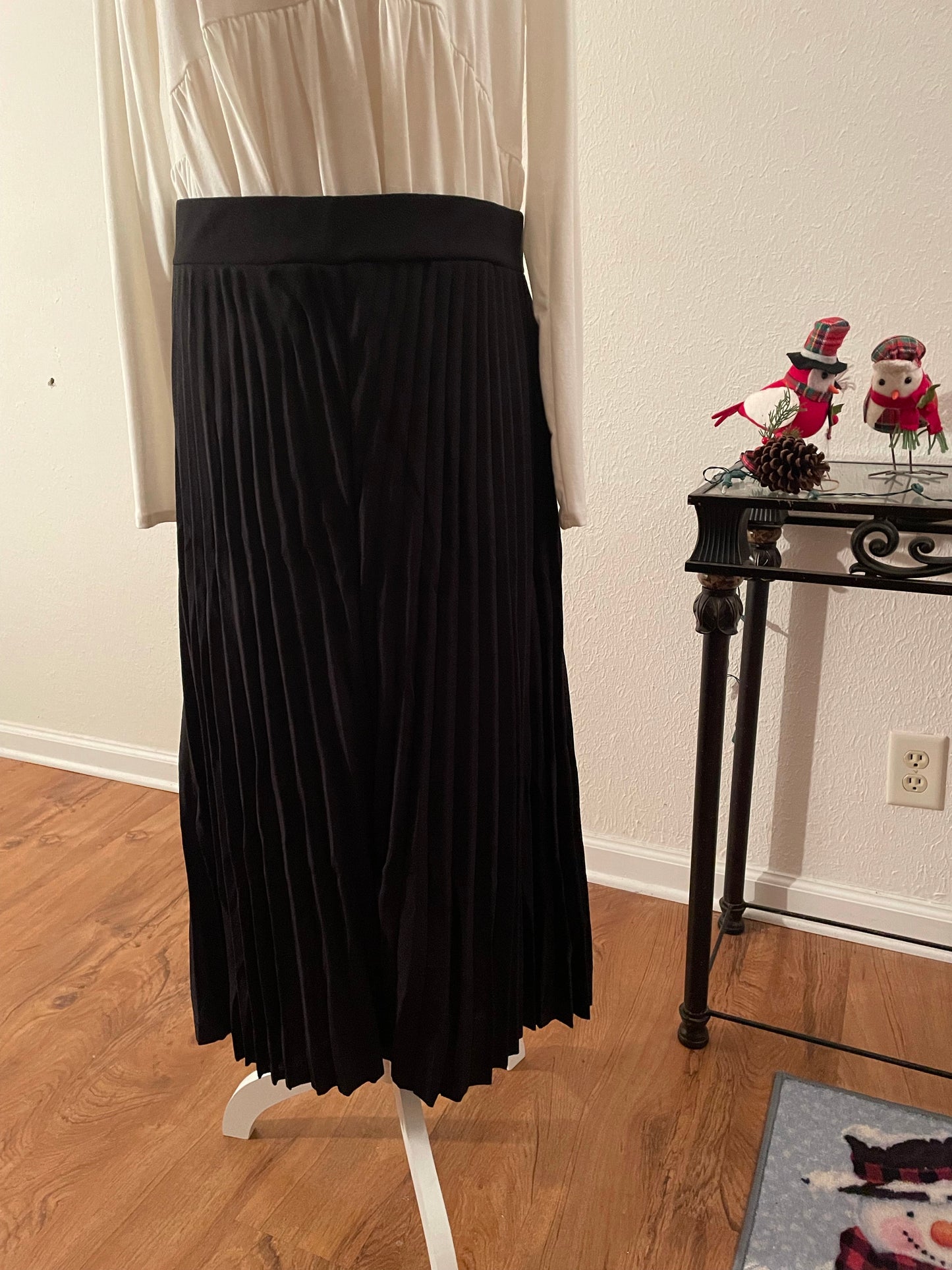 High or low waist pleated skirt