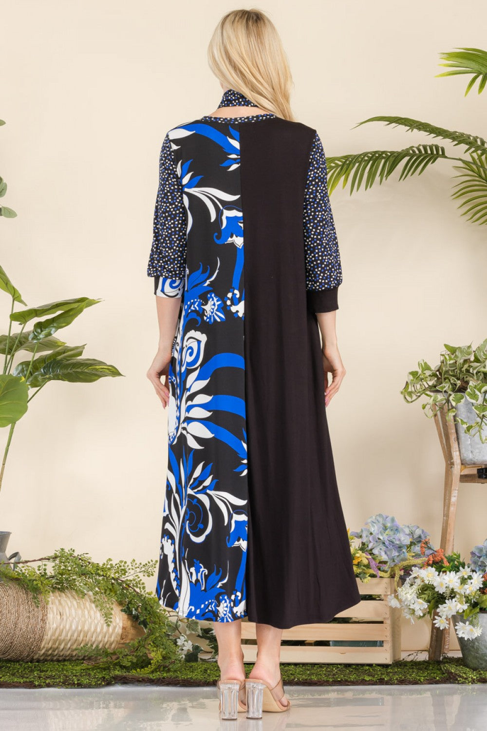 TENT MIDI-DRESS WITH FLORAL CONTRAST AND TIE