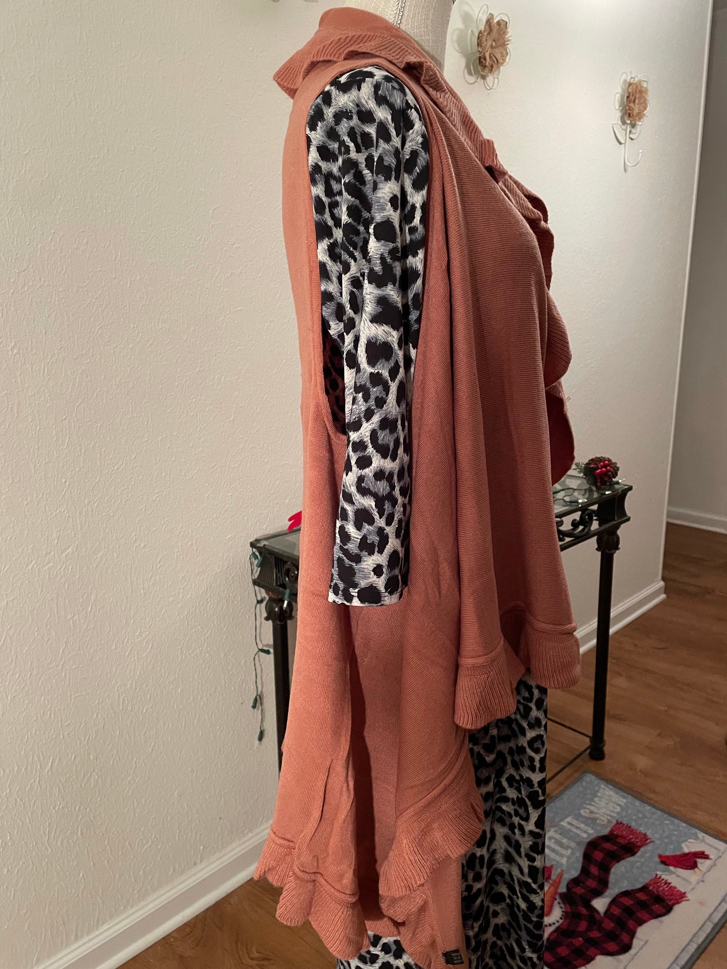 Ruffle Vest Cardigan